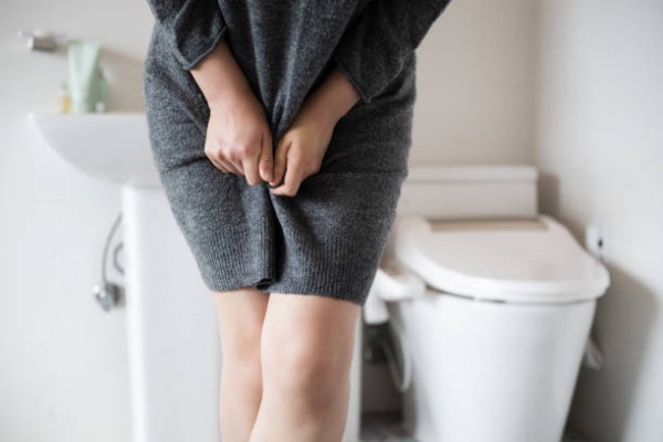 22 cách chữa đi tiểu buốt, tiểu rắt hiệu quả tại nhà an toàn