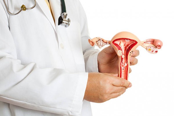 Viêm phần phụ là gì? Nguyên nhân triệu chứng và cách điều trị dứt điểm